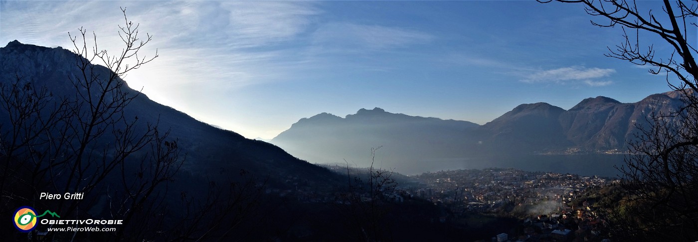 22 Vista sul Lago verso Mandello e i Corni di Canzo.jpg